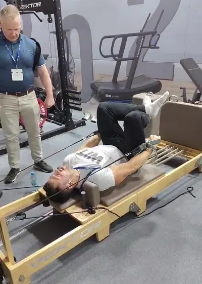Pilates reformer demo at ISPO 2025