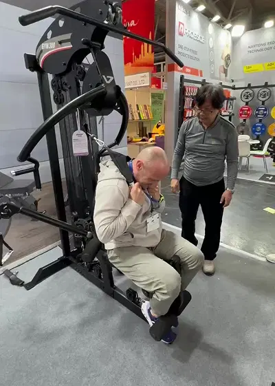 Home gym training demo at ISPO 2025